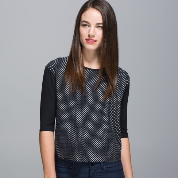 lululemon athletica Tops - Lululemon Out Of This World Tee Biggy Dot Printed Black Ghost - Size M